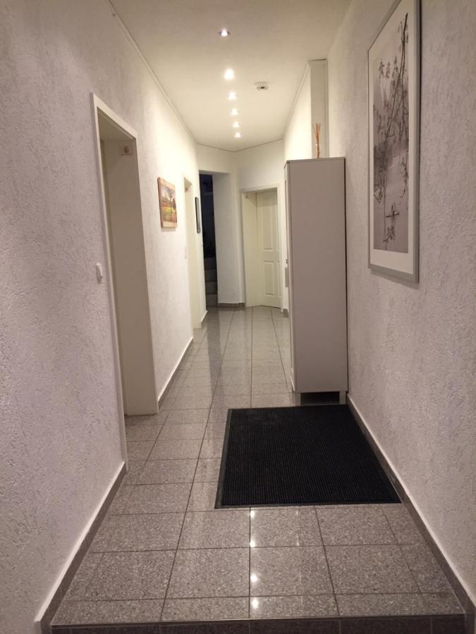 Hannover Sudstadt - Zimmer Und Apartment Esterno foto